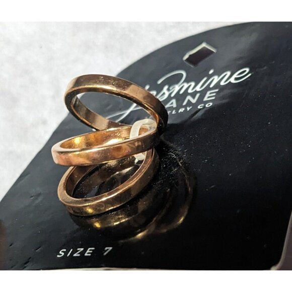 Jasmine Lane Gold Tone Three ring Set Size 7 - Picture 2 of 4